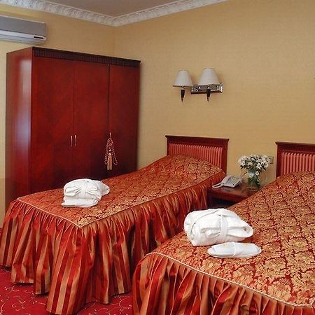 Royal Medical Cezar Hotel Truskaveț Exterior foto