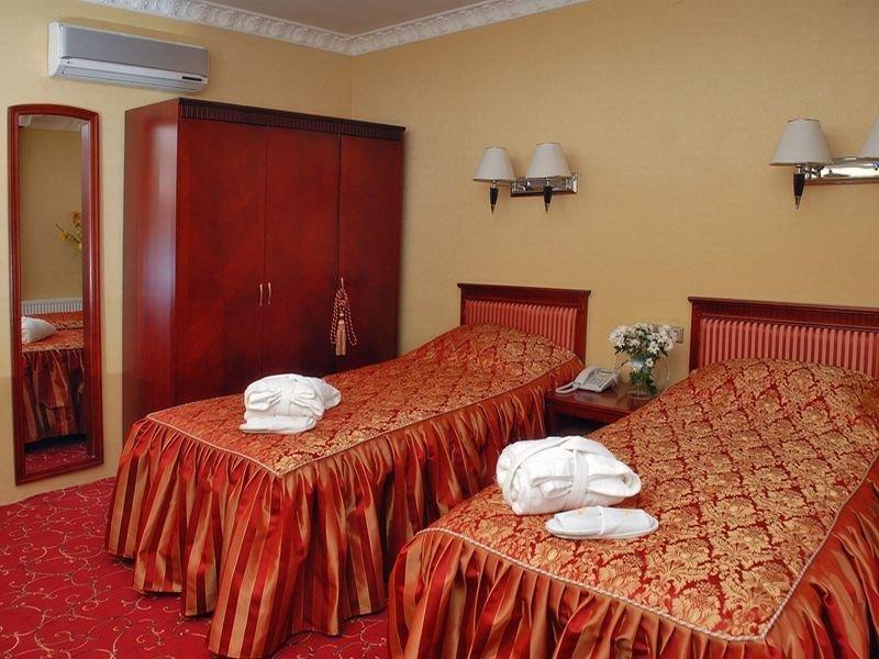 Royal Medical Cezar Hotel Truskaveț Exterior foto