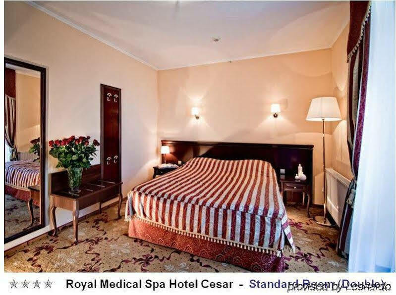 Royal Medical Cezar Hotel Truskaveț Exterior foto